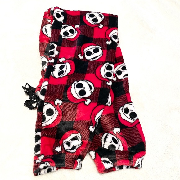 NWT Disney Women’s Tim Burton’s Nightmare Before Christmas Pajama Lounge Pants - Picture 5 of 7